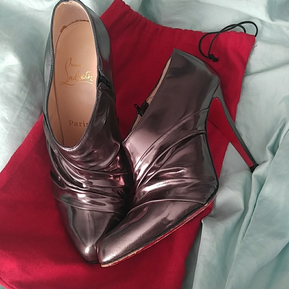 🌼SOLD🌼 Louboutin Trotilita - Picture 2 of 8